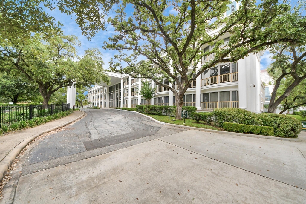 5050 Ambassador Way - Photo 31