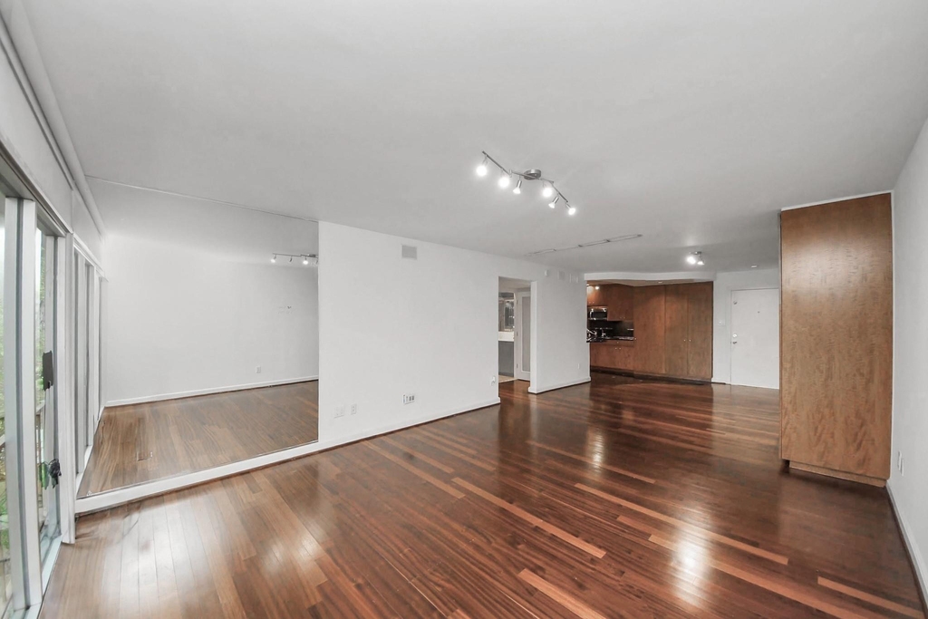 5050 Ambassador Way - Photo 21