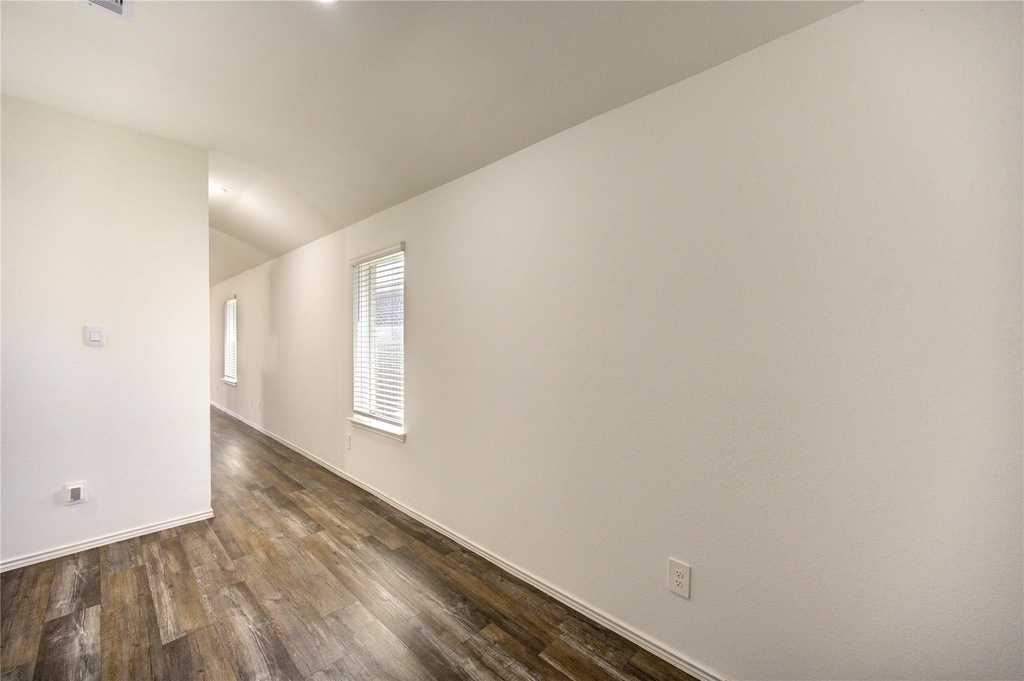 5406 Castlebury Meadows Drive - Photo 5
