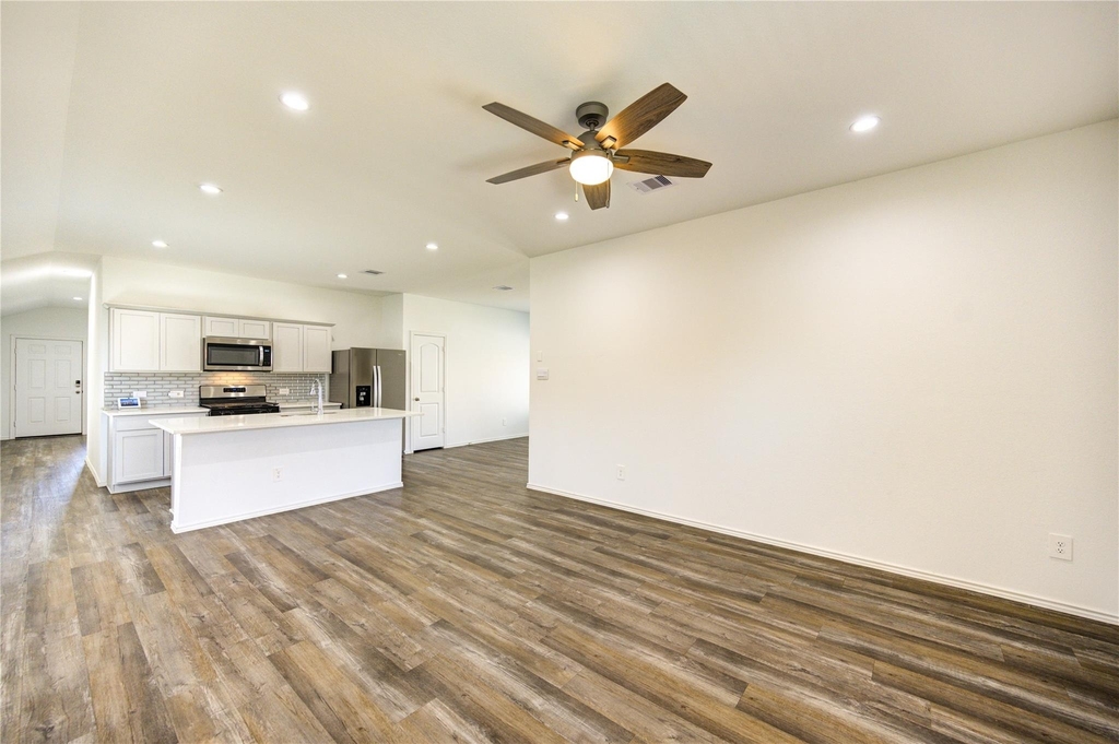 5406 Castlebury Meadows Drive - Photo 8