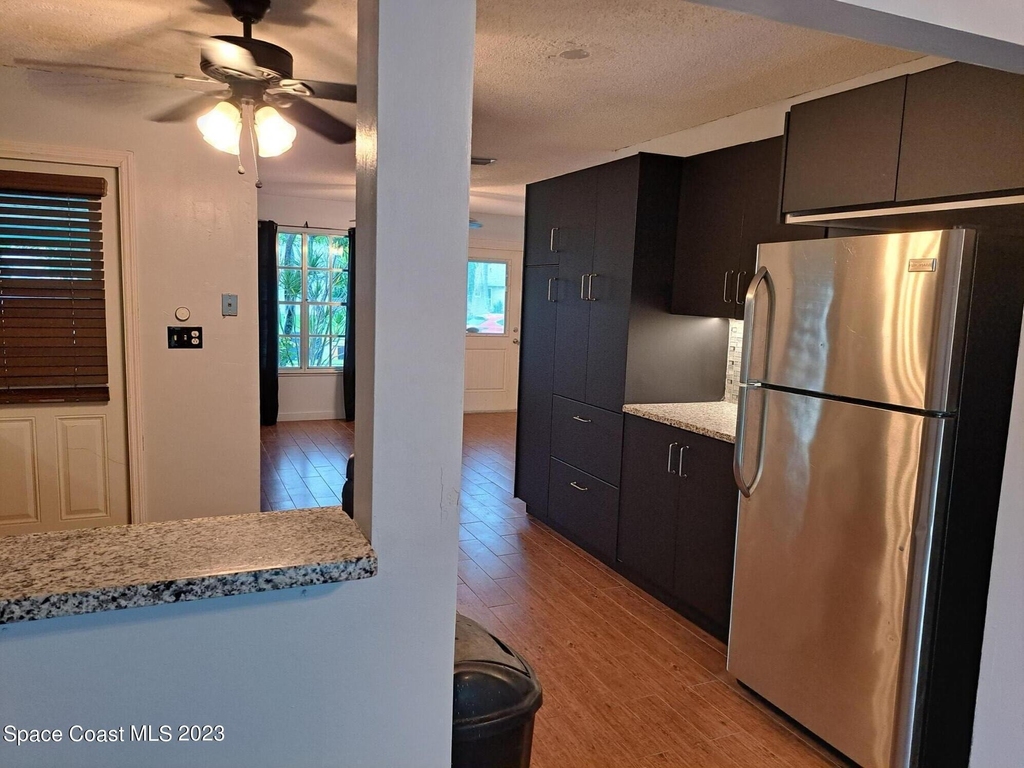 1311 Cindy Circle Ne - Photo 5