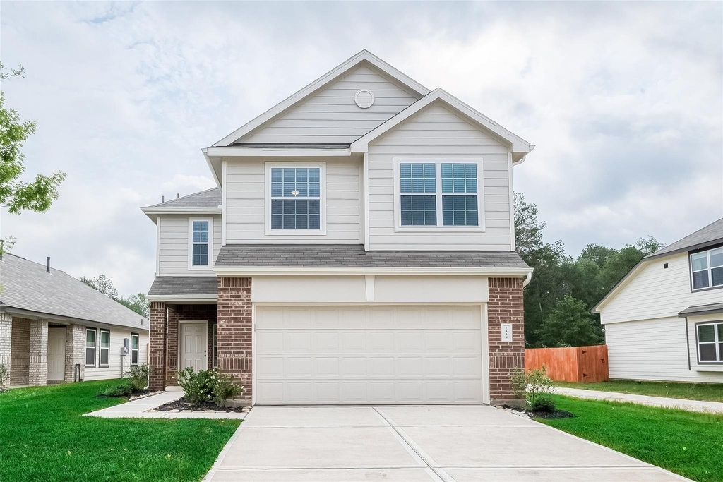 2335 Tavo Trail Drive - Photo 0