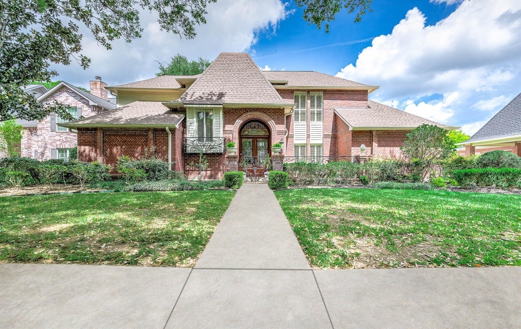 3702 Belle Grove Ln - Photo 1