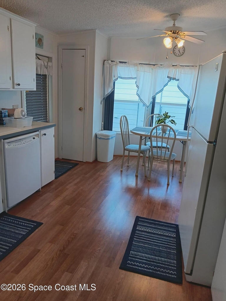 7597 Cedar Bark Road - Photo 9