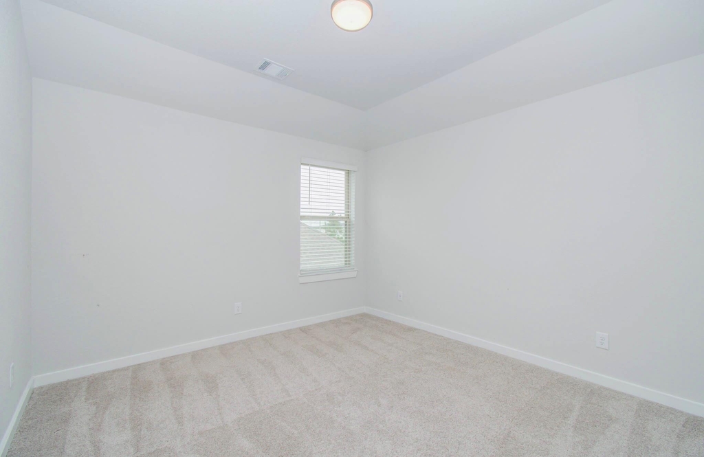 14910 Mossycup Spur Way - Photo 34