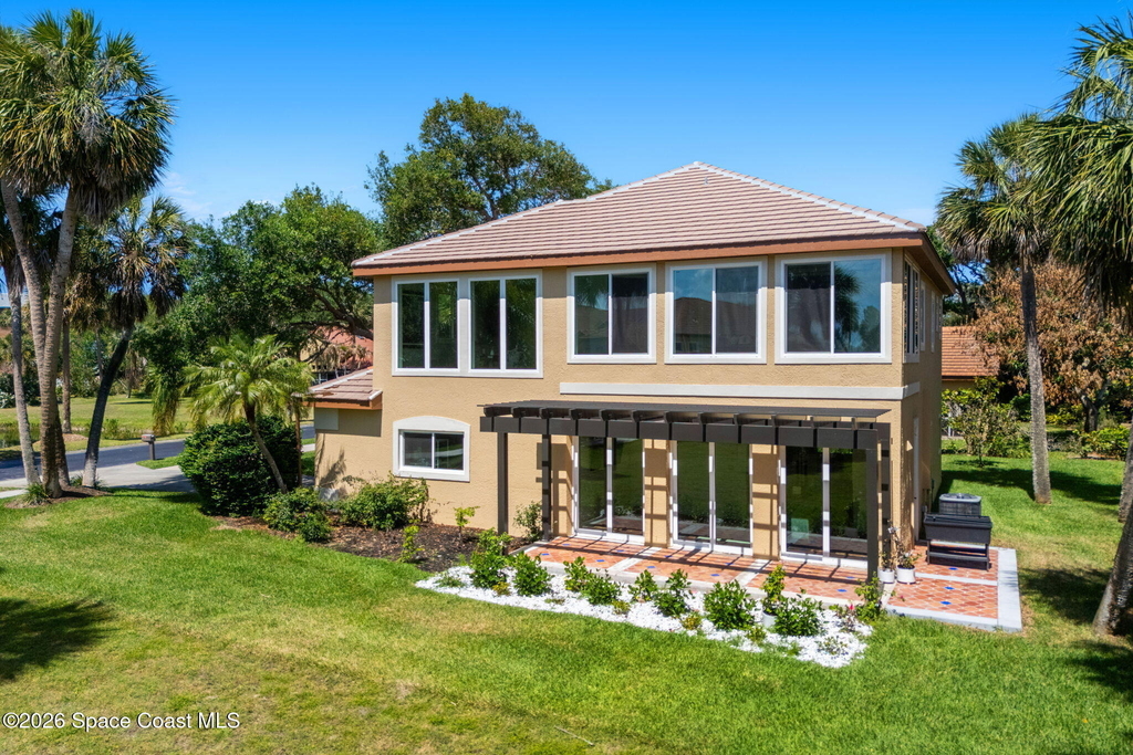 143 Caledonia Drive - Photo 2