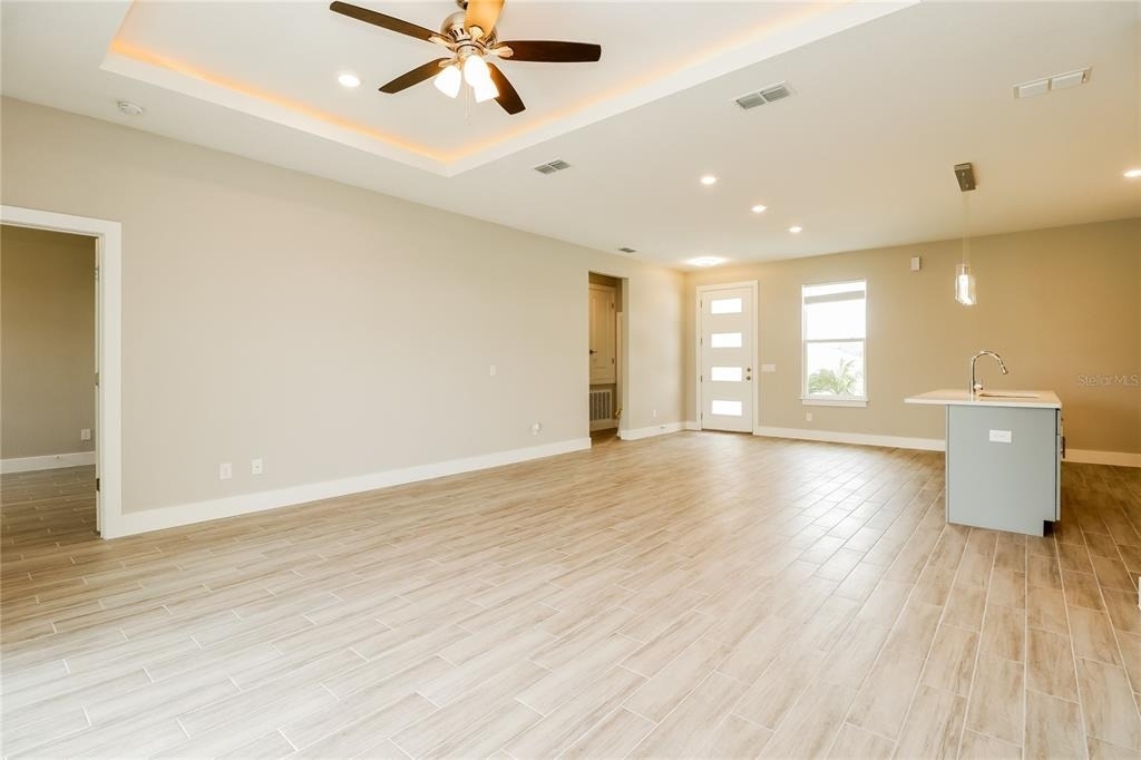 260 Gladiola Court - Photo 3
