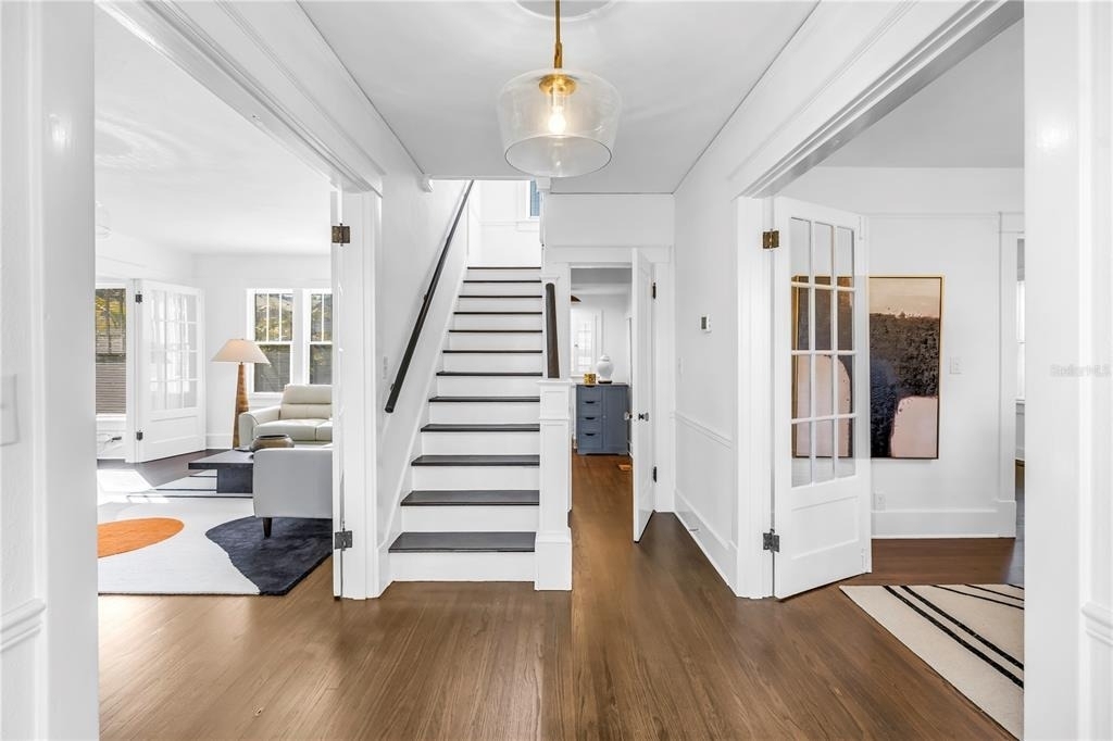2320 5th Street N - Photo 3