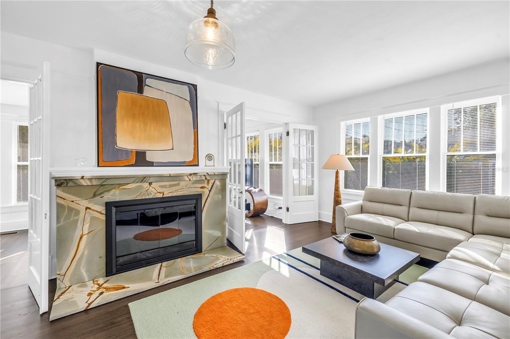 2320 5th Street N - Photo 7