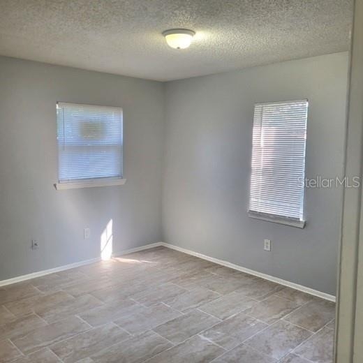 8215 Klondyke Street - Photo 9