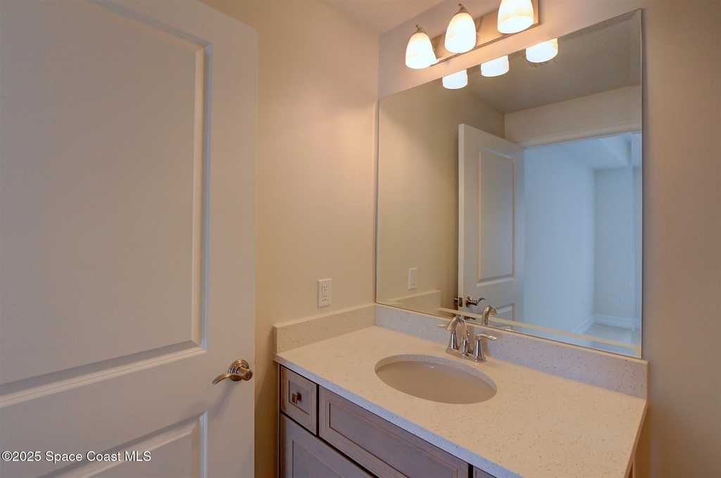 1465 S Harbor City Boulevard - Photo 9