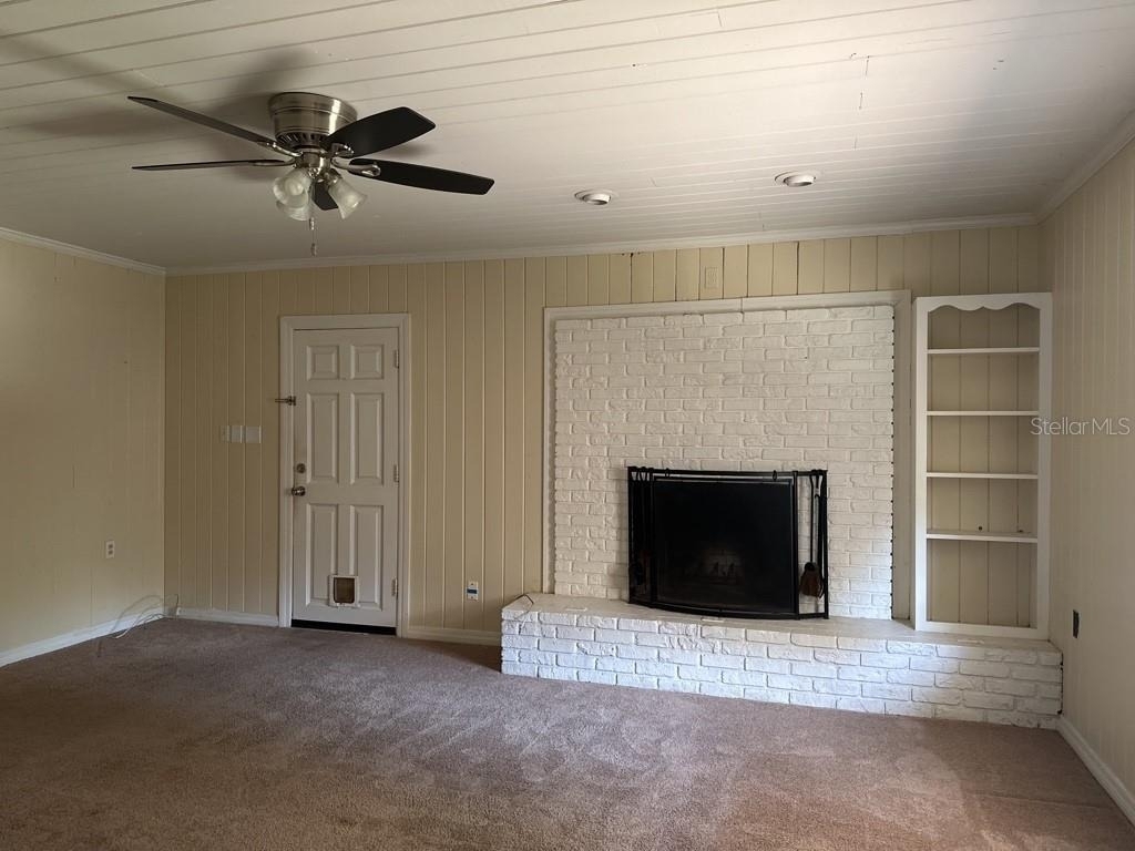 815 W Plymouth Street - Photo 9