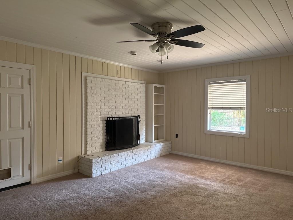815 W Plymouth Street - Photo 15