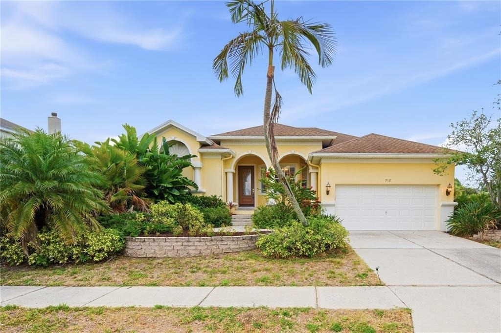 718 Bunker View Drive - Photo 0