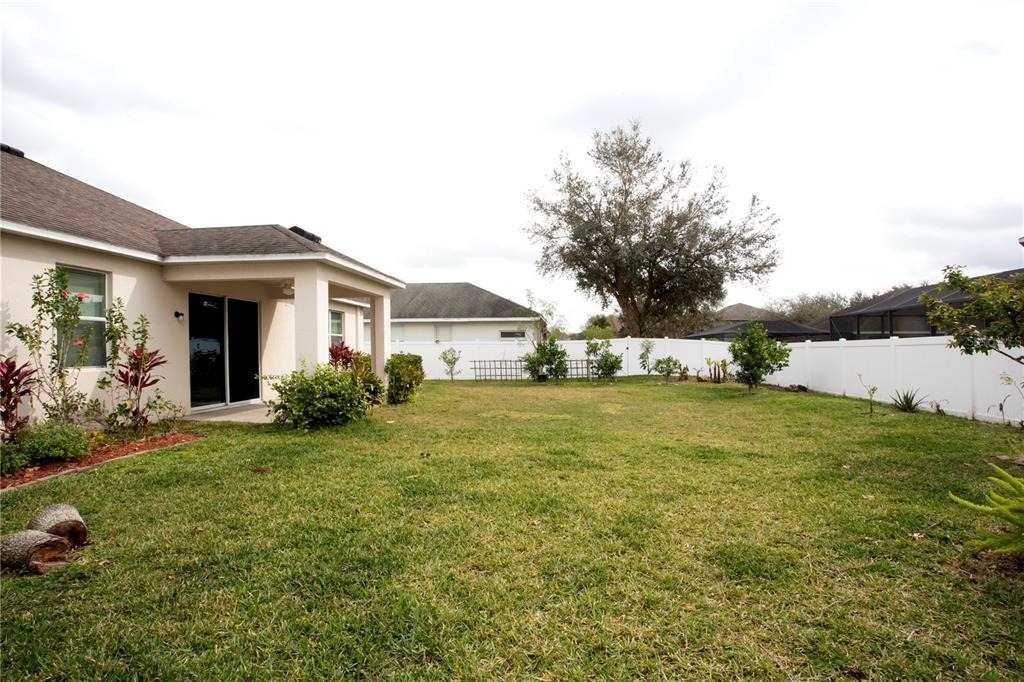 1319 Rowantree Drive - Photo 26