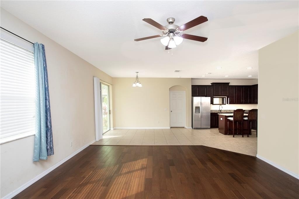 1319 Rowantree Drive - Photo 9