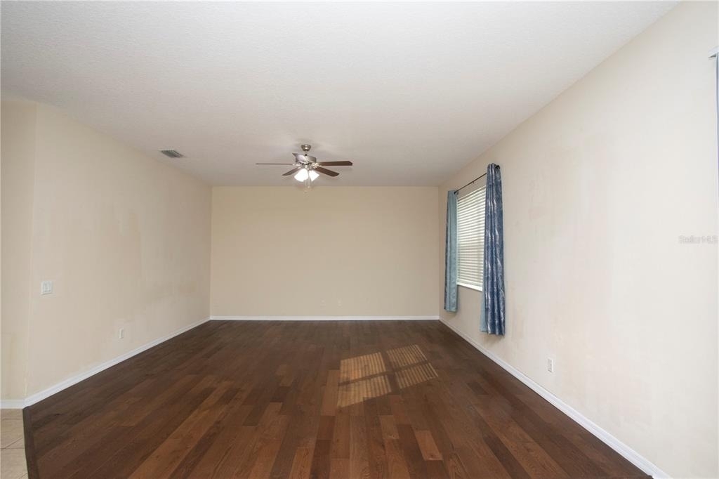 1319 Rowantree Drive - Photo 12