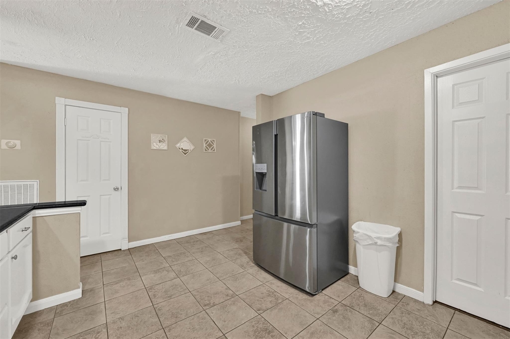 14102 Sylvia Drive - Photo 22