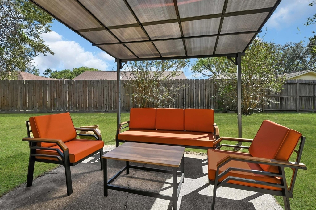14102 Sylvia Drive - Photo 7