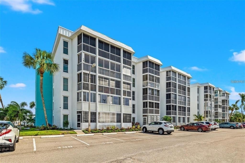 4908 38th Way S - Photo 0