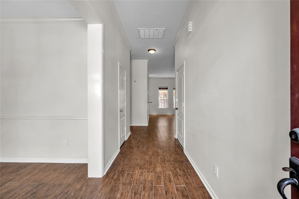 2614 Shady Acres Court - Photo 3