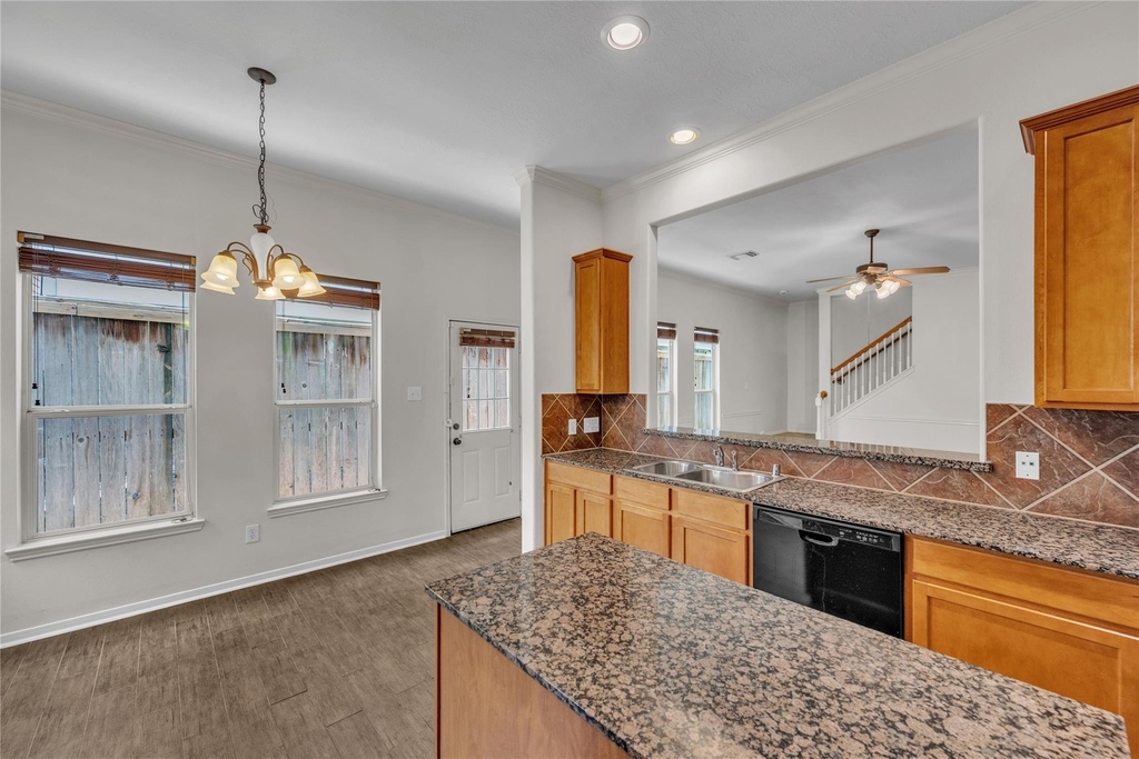 2614 Shady Acres Court - Photo 13