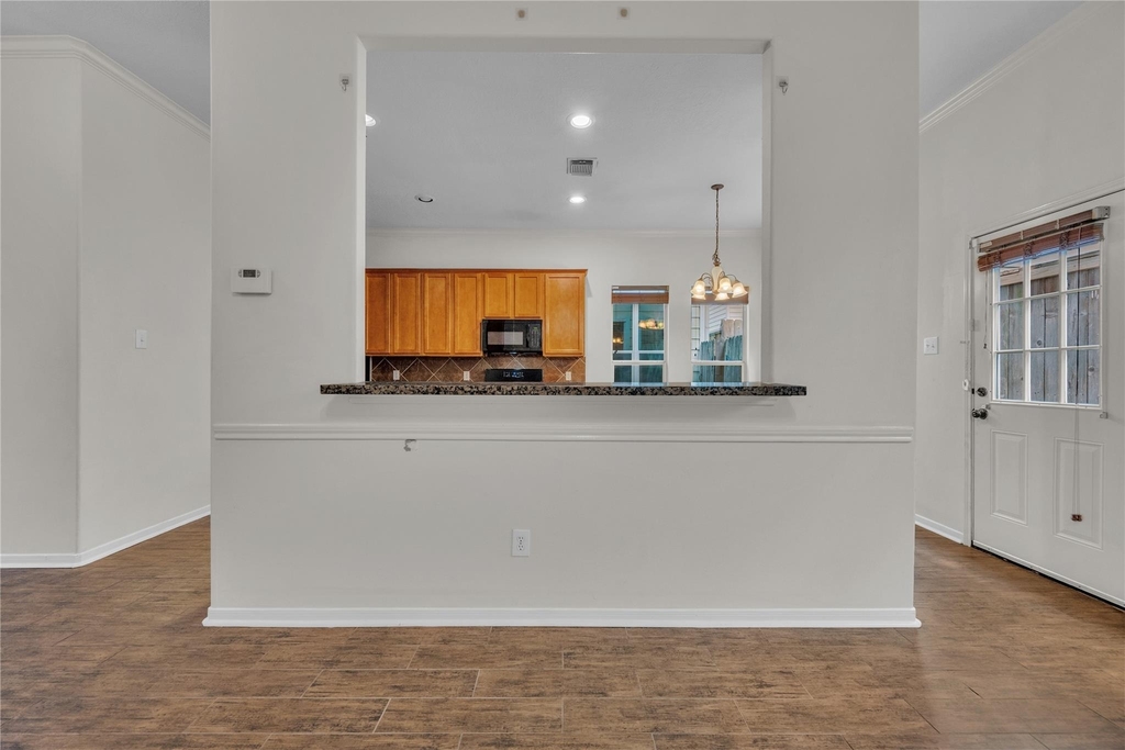2614 Shady Acres Court - Photo 9