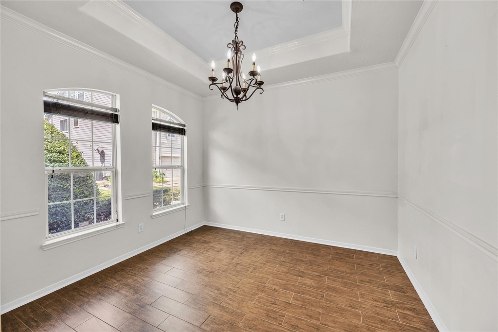 2614 Shady Acres Court - Photo 4