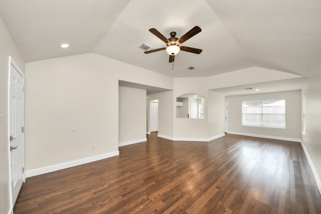 18910 Bonners Park Circle - Photo 16