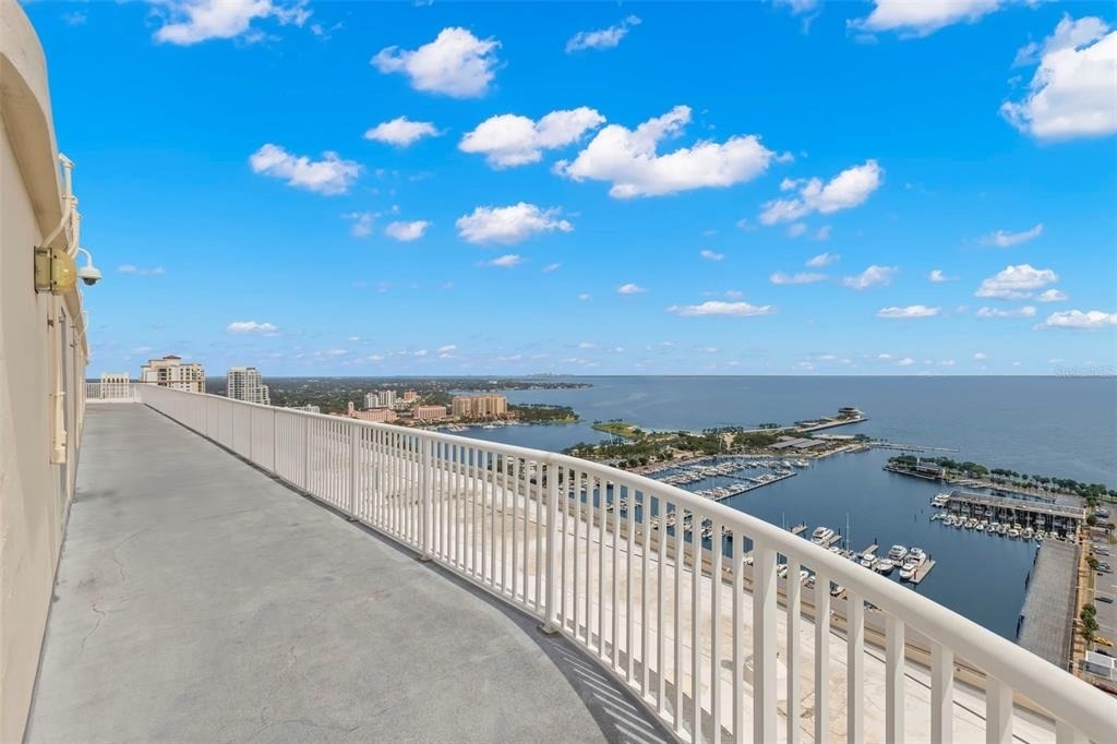 1 Beach Drive Se - Photo 20