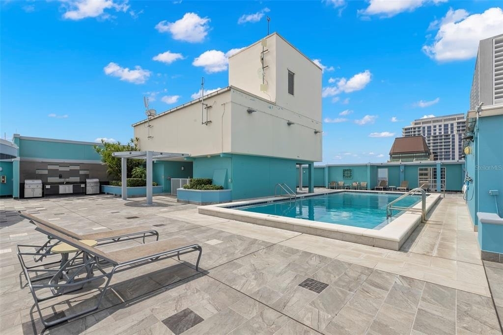 1 Beach Drive Se - Photo 17