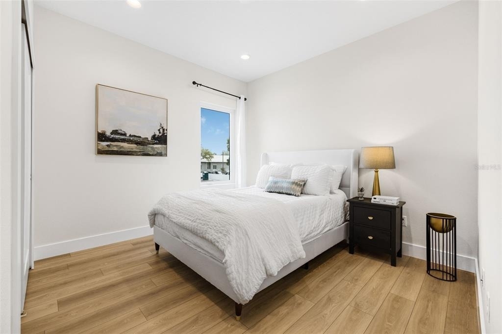 8627 5th Street N - Photo 13
