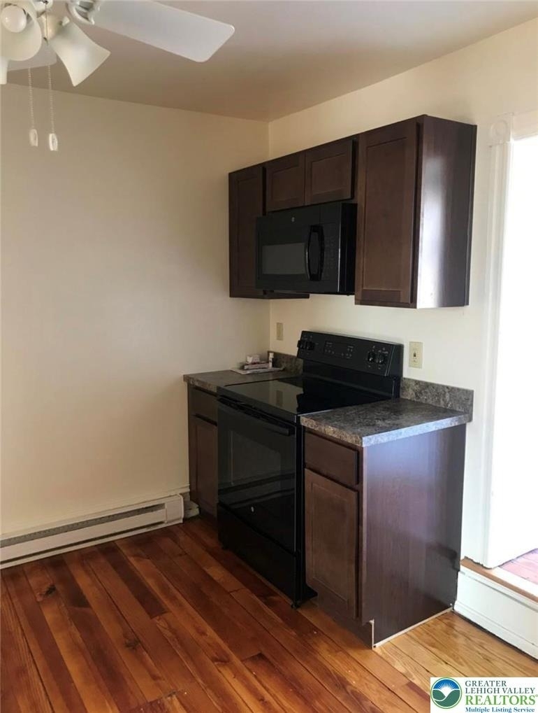 139 N 10th Street - Photo 2
