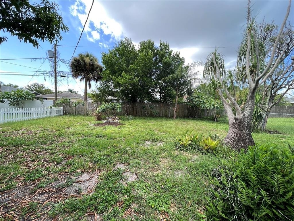 1535 Grove Street - Photo 21