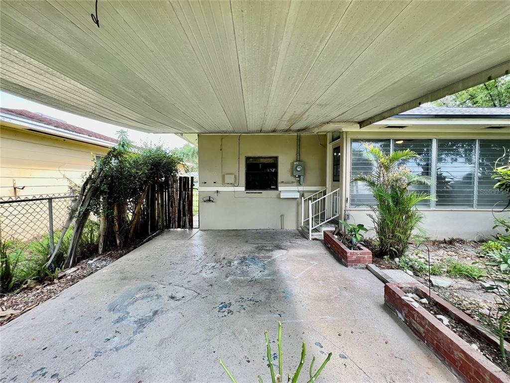 1535 Grove Street - Photo 2