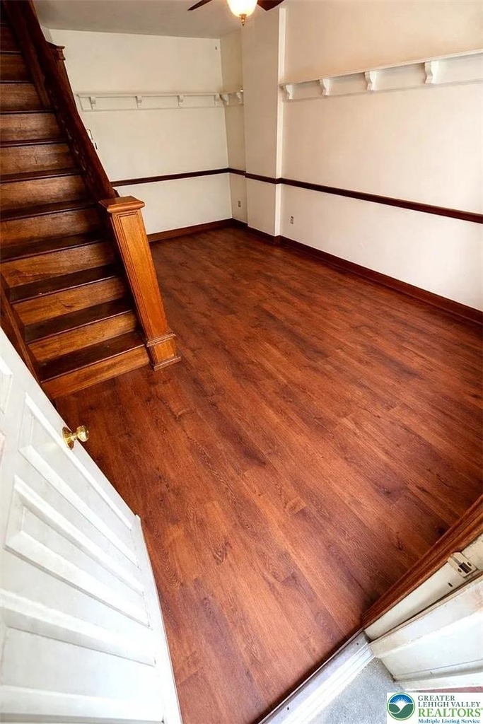 748 S Hall Street - Photo 4