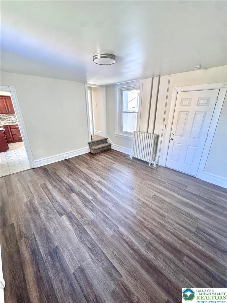 21 W Main Street - Photo 3