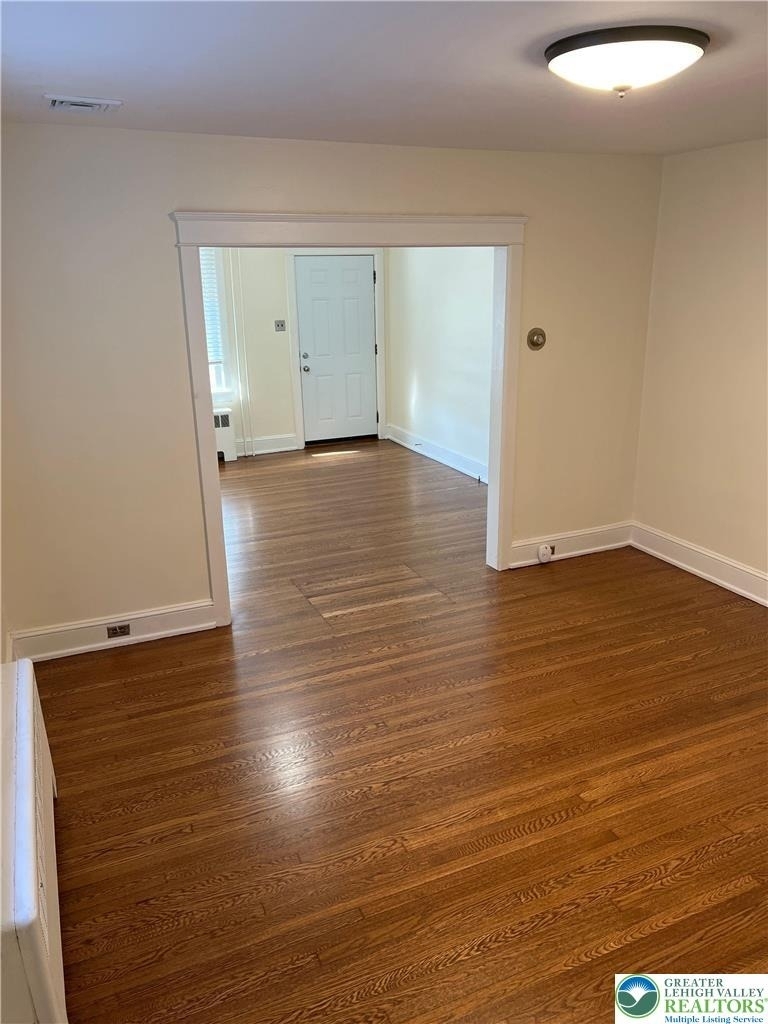 1320 Chelsea Avenue - Photo 6