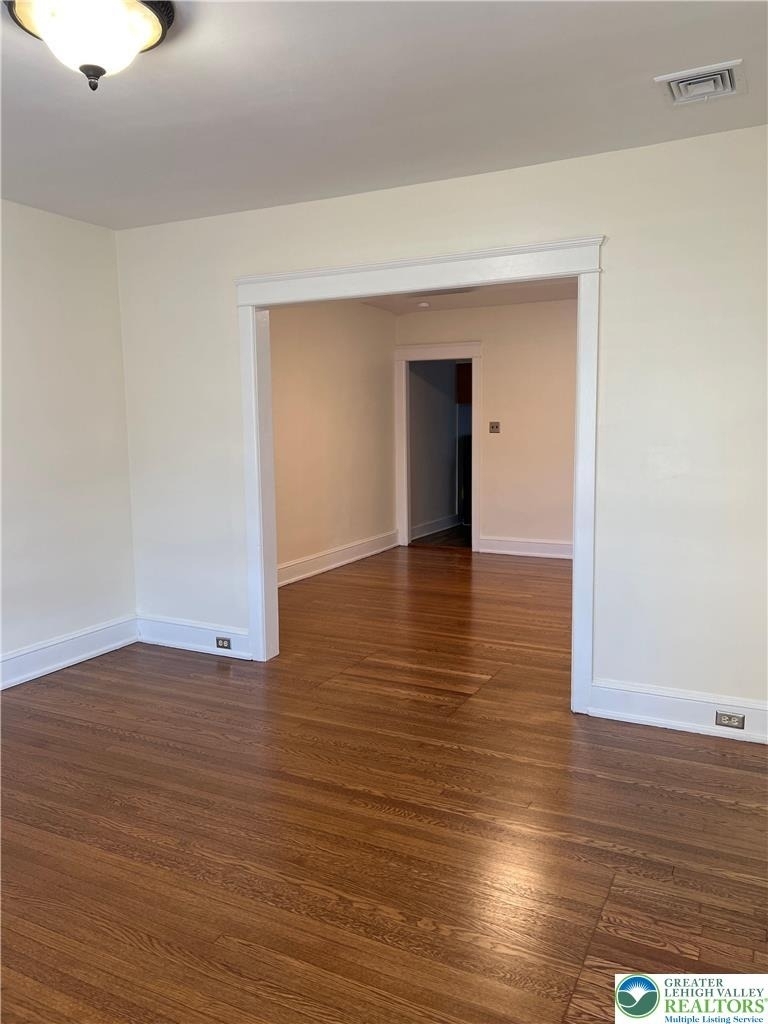1320 Chelsea Avenue - Photo 7