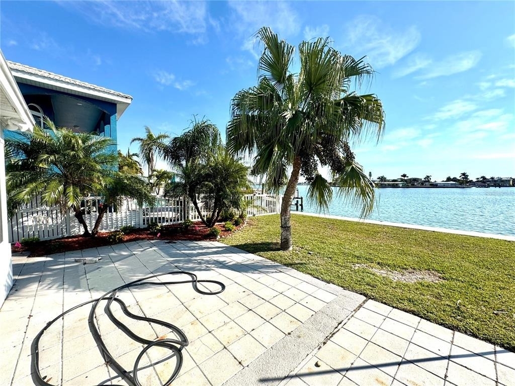 535 173rd Avenue - Photo 9