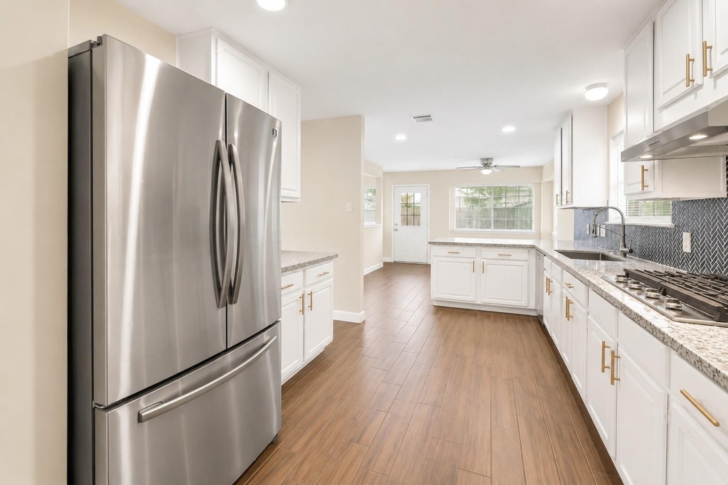 19002 Timber Way Drive - Photo 2