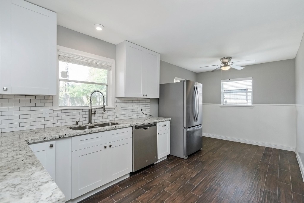 1719 Longhorn Drive - Photo 21