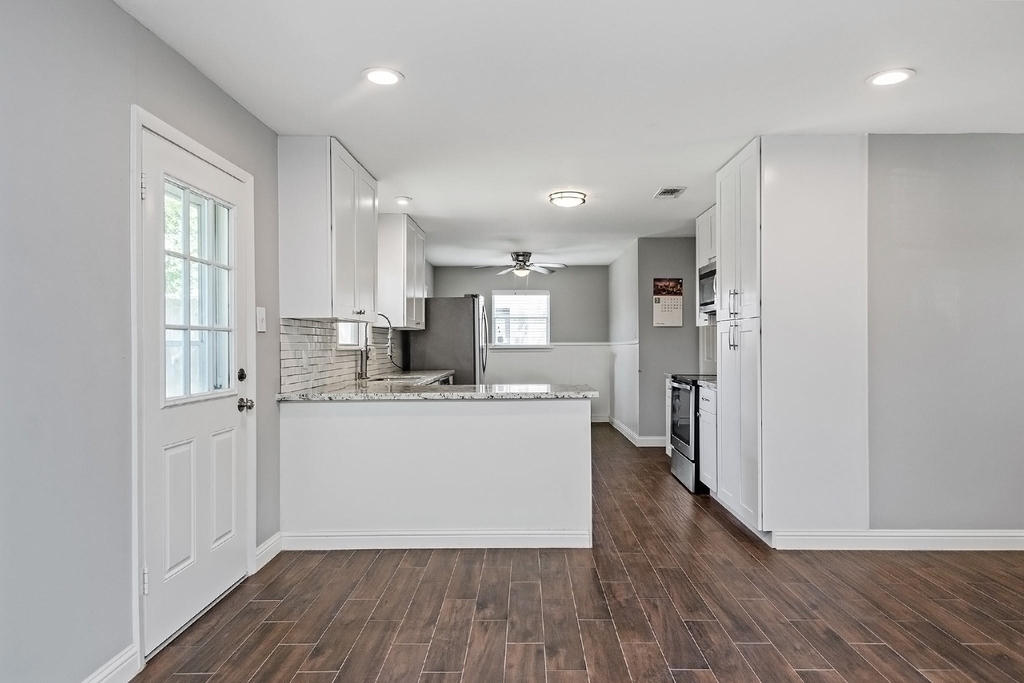 1719 Longhorn Drive - Photo 15