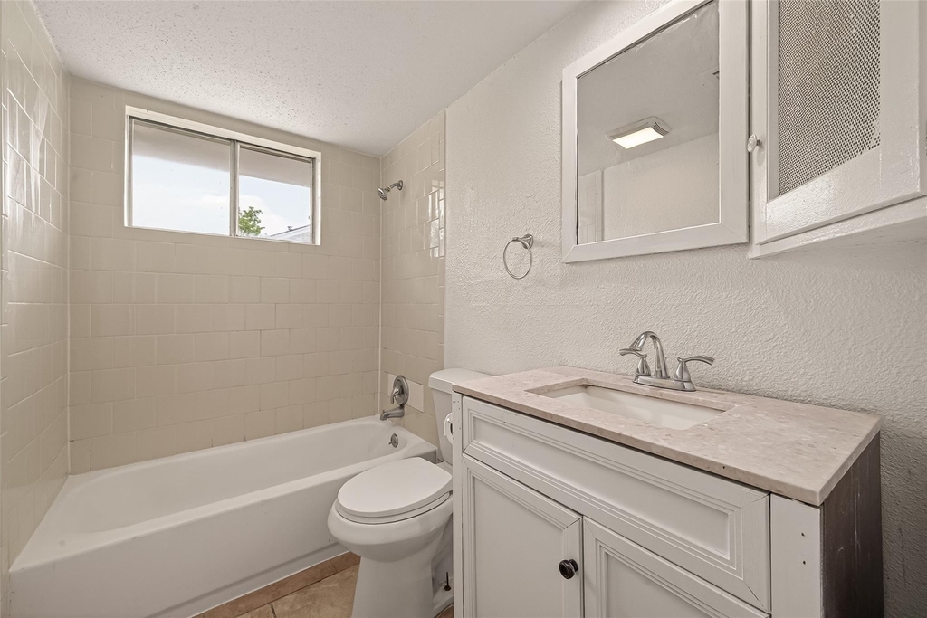 6311 Tall Willow Drive - Photo 31