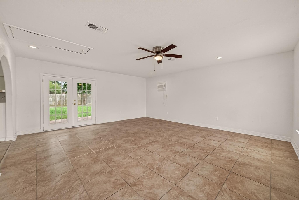 6311 Tall Willow Drive - Photo 12