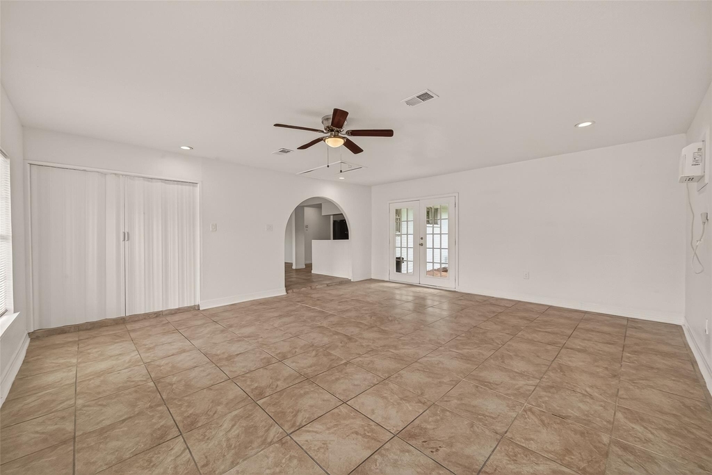 6311 Tall Willow Drive - Photo 11