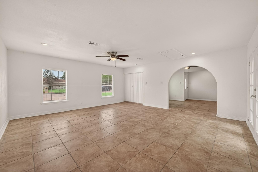 6311 Tall Willow Drive - Photo 10