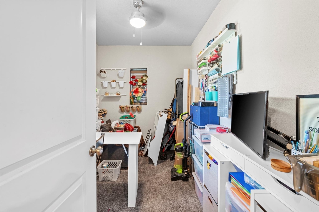 4630 Woodside Street - Photo 8