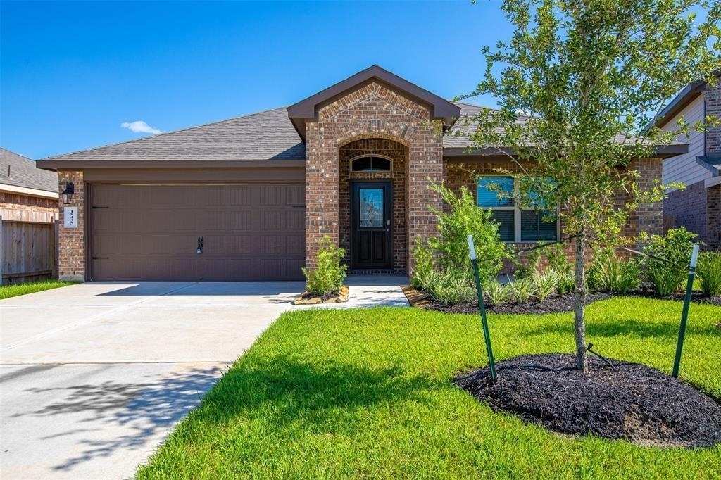 18435 Grayson Bluff Way - Photo 0