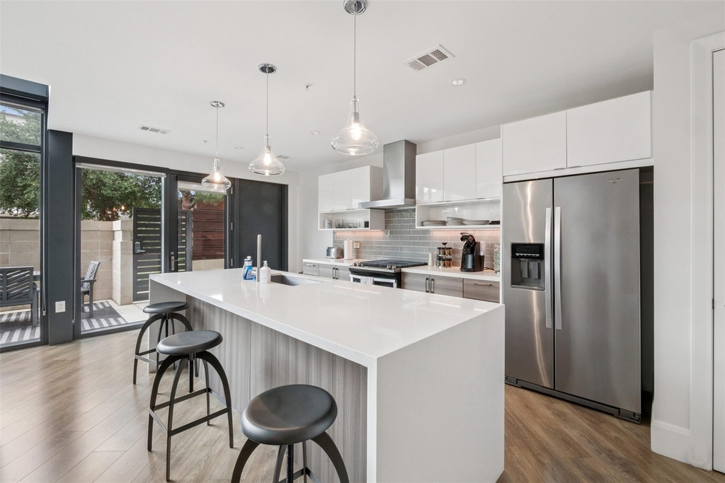 3333 Lake Street - Photo 15